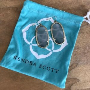 Kendra Scott- grey Danielle gold earnings